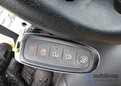 2018 Ford C-Max Hybrid Titanium from USA, damaged, VIN 1FADP5DU7JL105907